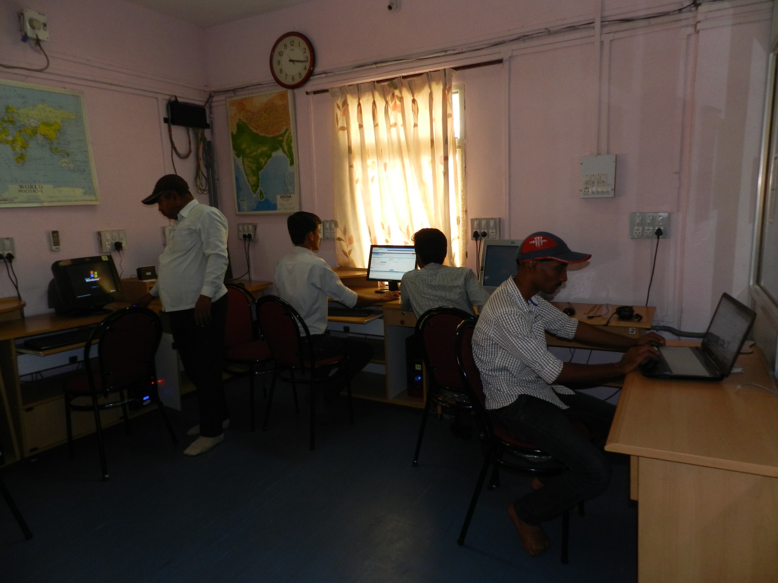 COVAS Akola Library (14)